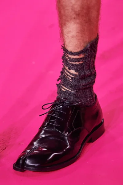 Look 200